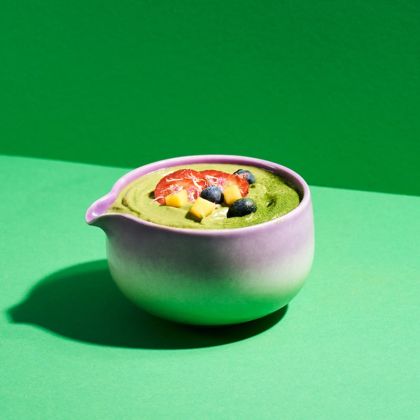 Matcha-Schale grün lila